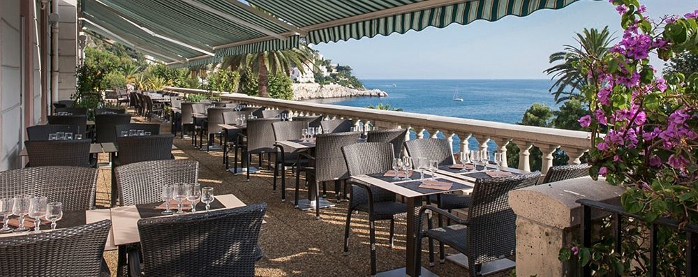 Le Saint Paul Hotel