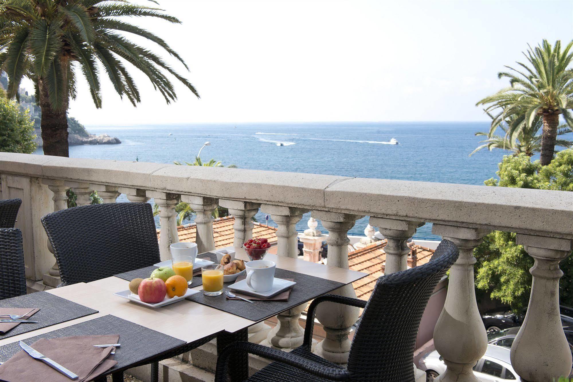 Le Saint Paul Hotel